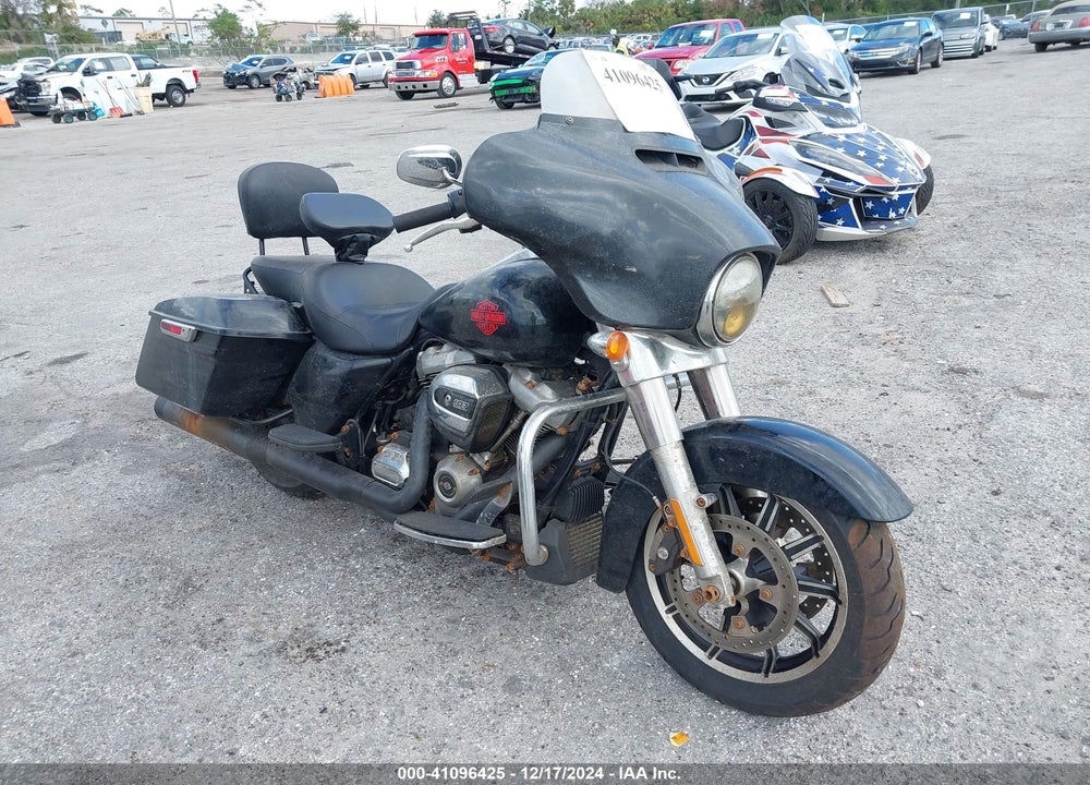 2019 HARLEY-DAVIDSON FLHT VIN: 1HD1FVC21KB649440
