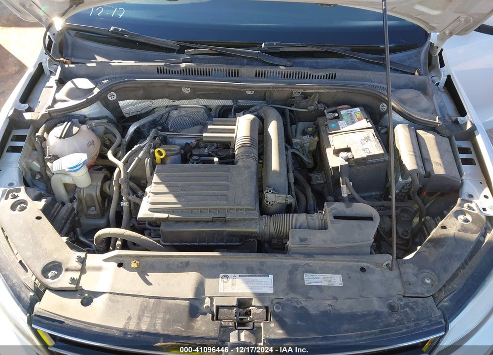 2017 VOLKSWAGEN JETTA VIN: 3VW2B7AJ0HM339043