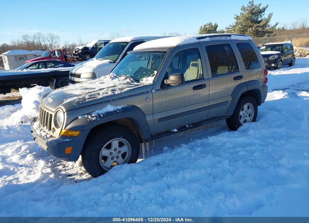 2005 JEEP LIBERTY SPORT VIN: 1J4GL48555W612593