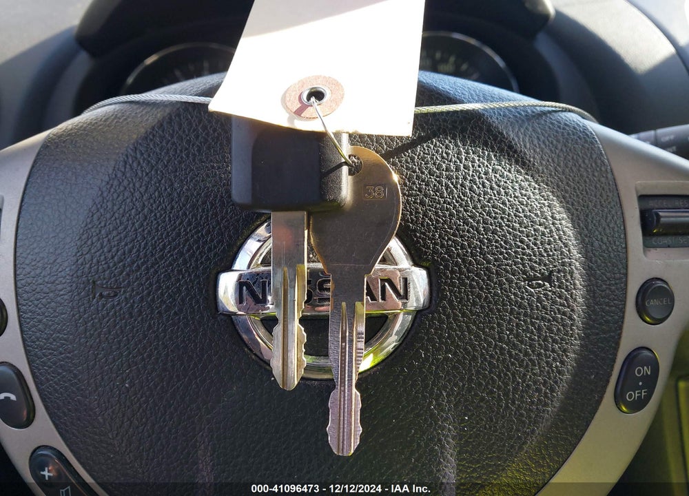 2015 NISSAN ROGUE SELECT S VIN: JN8AS5MT5FW653806