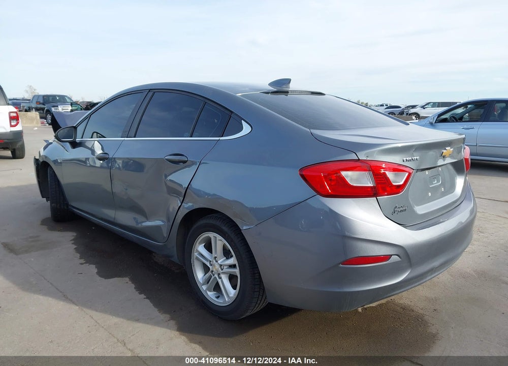 2018 CHEVROLET CRUZE LT AUTO VIN: 1G1BE5SM9J7186694
