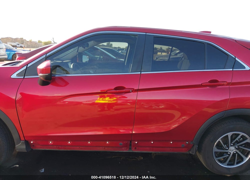 2022 MITSUBISHI ECLIPSE CROSS VIN: JA4ASUAA0NZ001837
