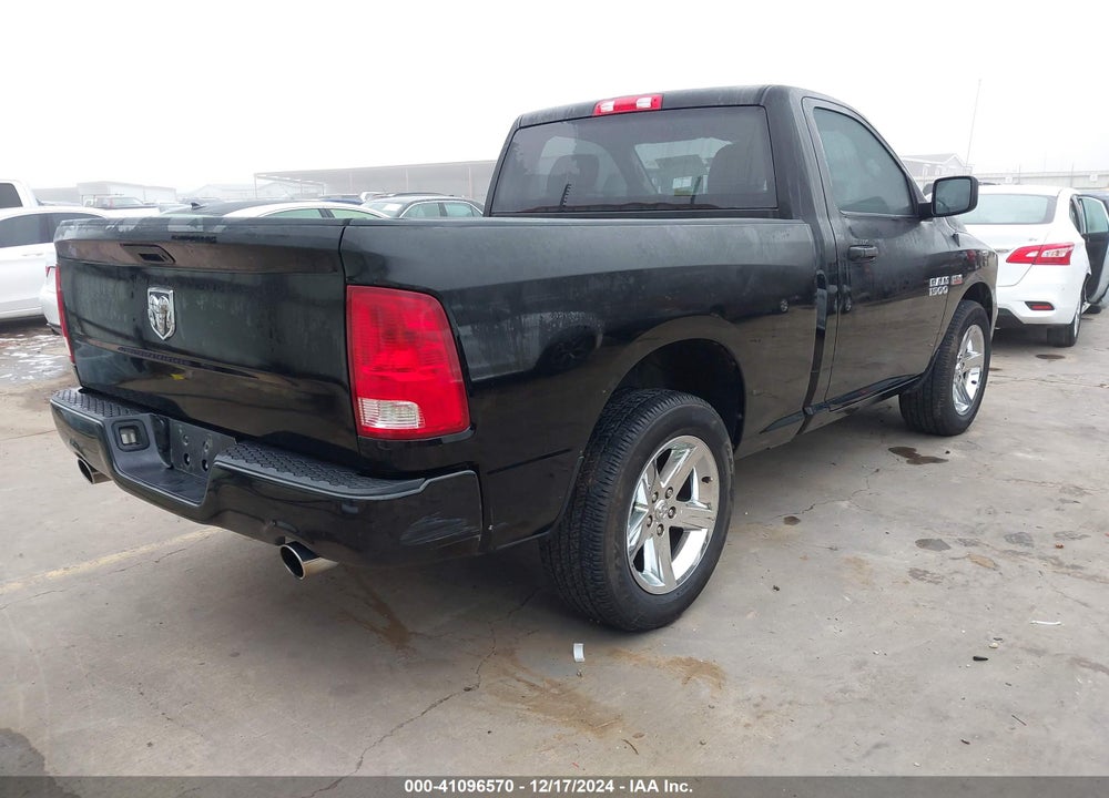 2014 RAM 1500 EXPRESS VIN: 3C6JR6AT4EG316582