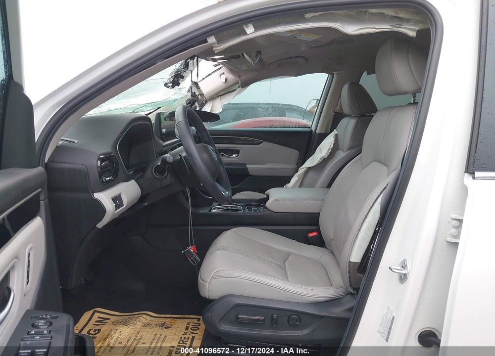 2024 HONDA PILOT EX-L VIN: 5FNYG2H48RB007228