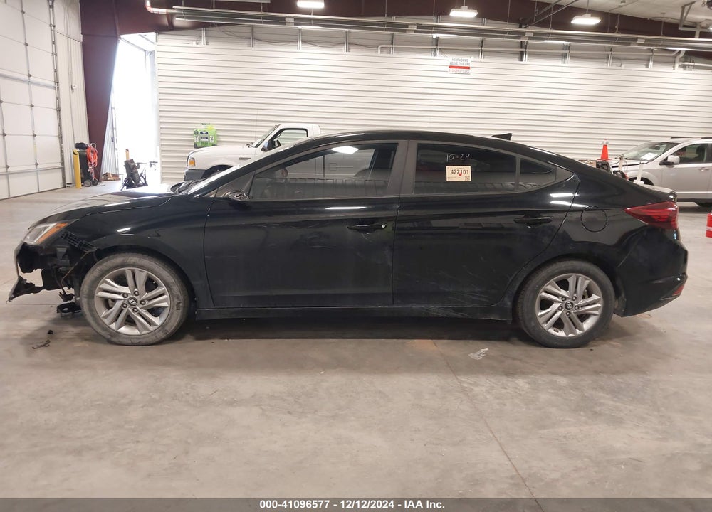 2019 HYUNDAI ELANTRA SEL VIN: KMHD84LF6KU797900