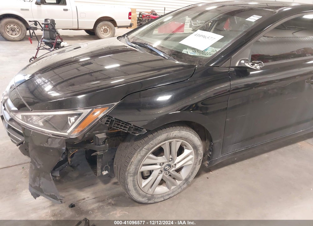 2019 HYUNDAI ELANTRA SEL VIN: KMHD84LF6KU797900