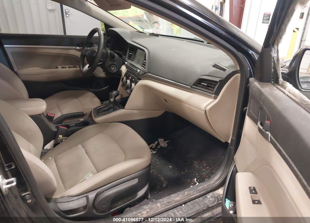 2019 HYUNDAI ELANTRA SEL VIN: KMHD84LF6KU797900