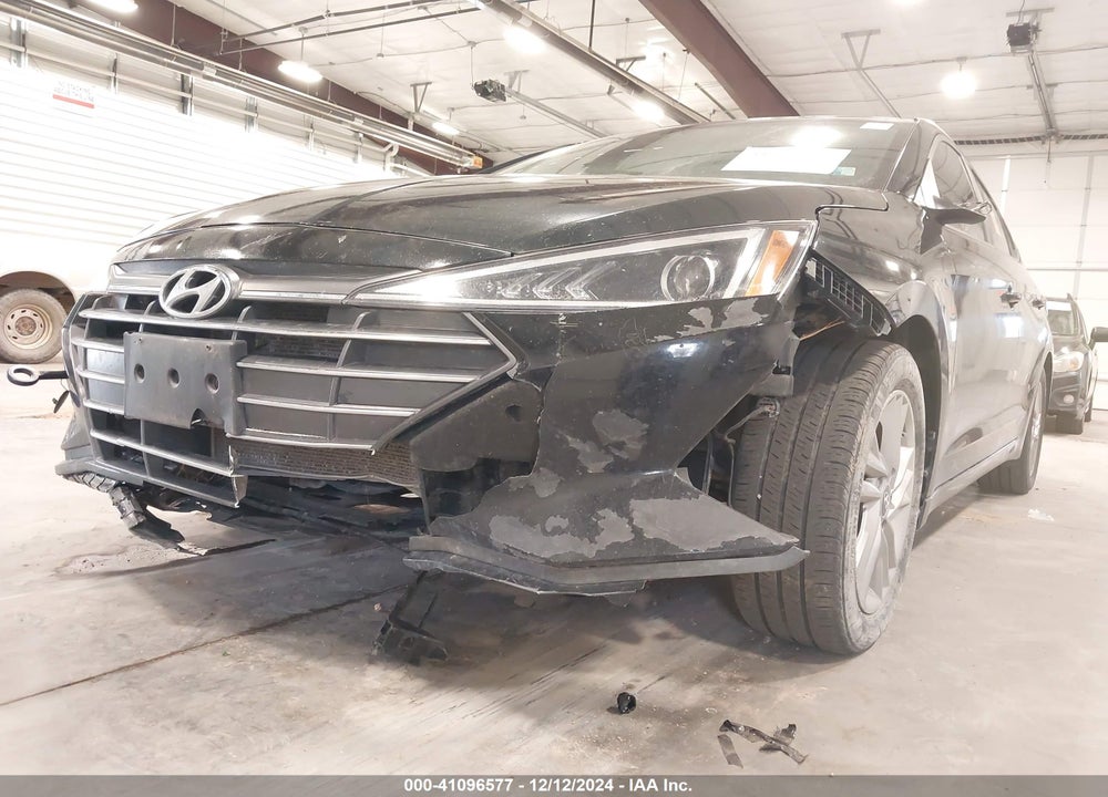 2019 HYUNDAI ELANTRA SEL VIN: KMHD84LF6KU797900