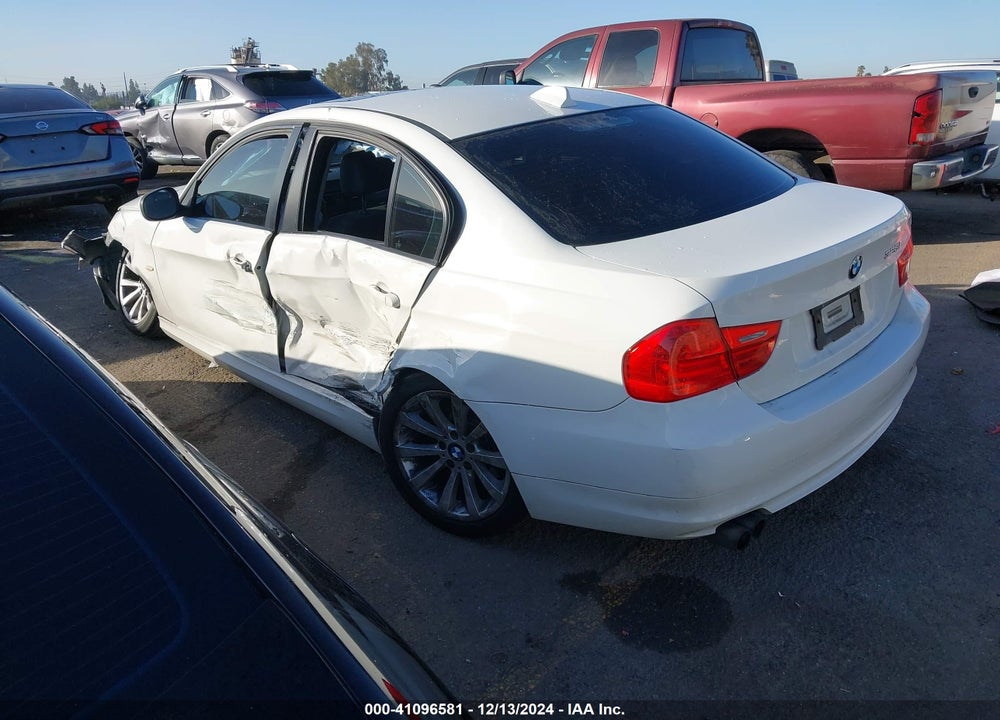 2010 BMW 328I VIN: WBAPH5G55ANM34499