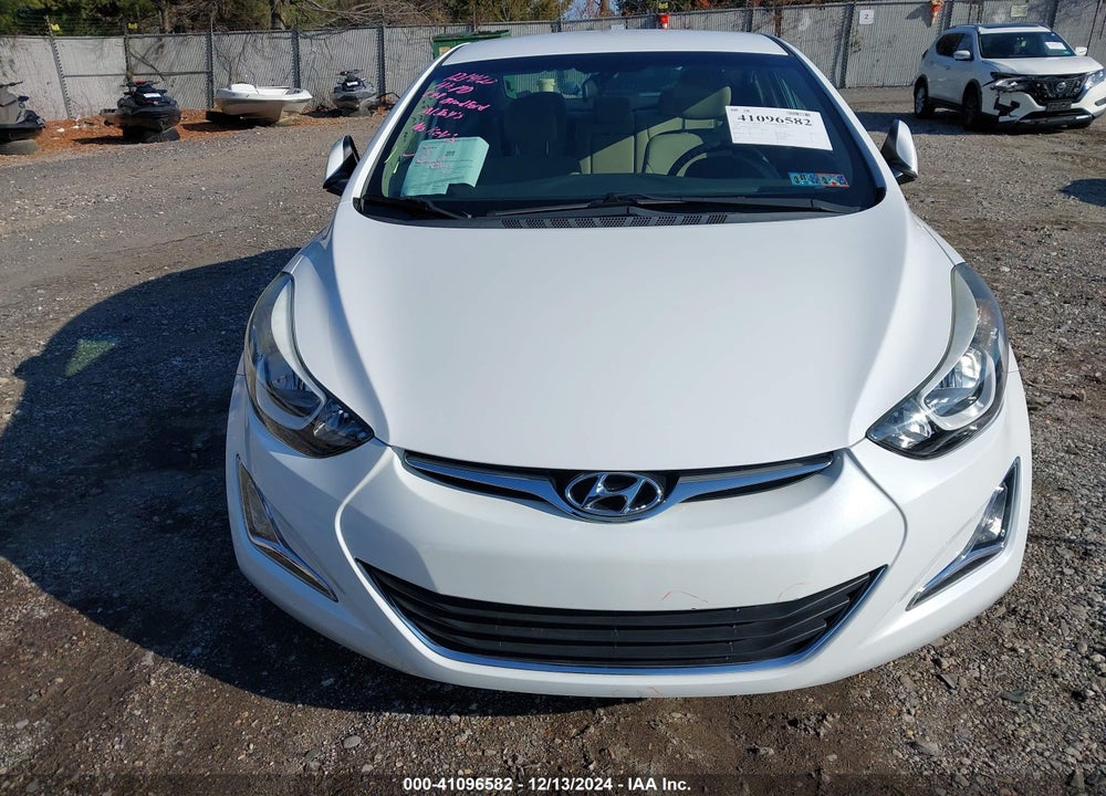 2016 HYUNDAI ELANTRA SE VIN: 5NPDH4AE0GH765251