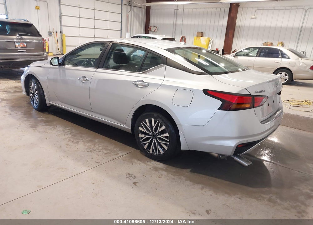 2023 NISSAN ALTIMA VIN: 1N4BL4DW7PN328525