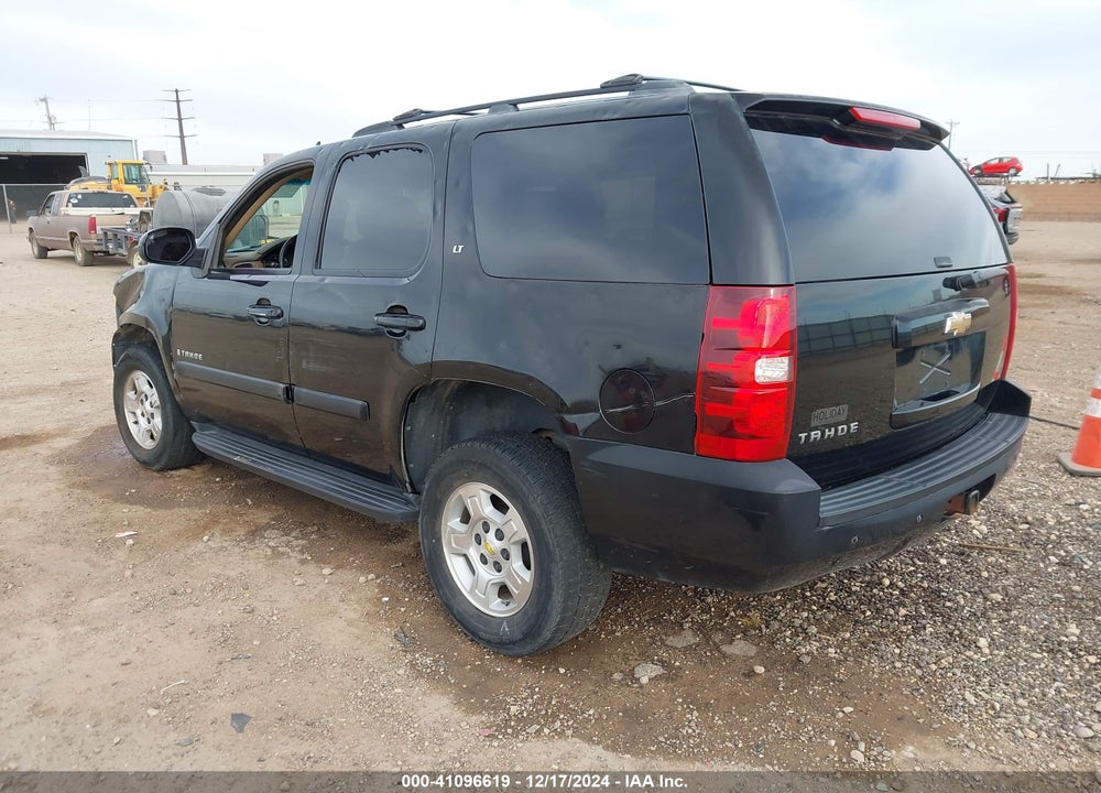 2007 CHEVROLET TAHOE LT VIN: 1GNFC130X7R361591