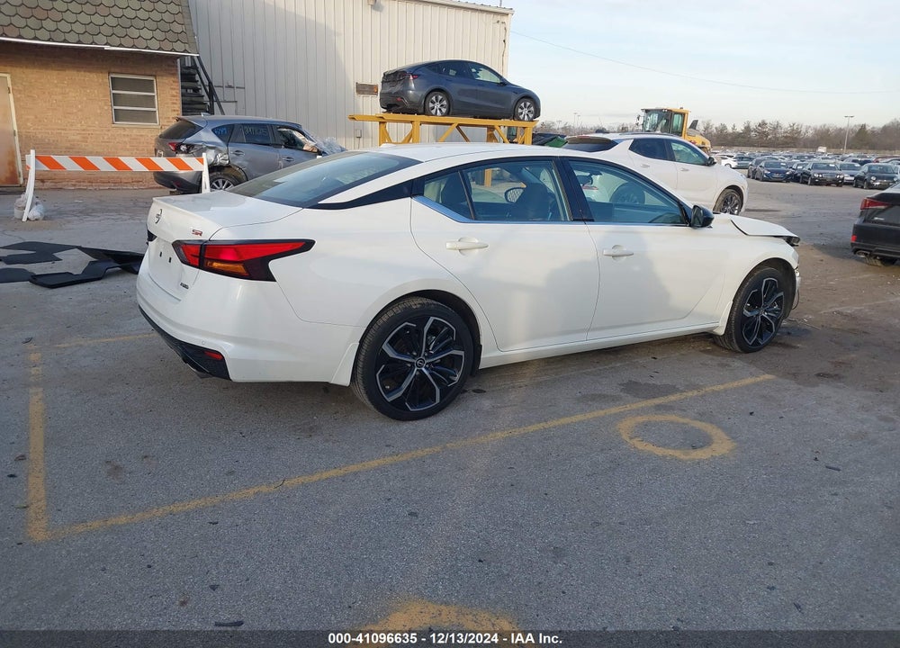 2024 NISSAN ALTIMA VIN: 1N4BL4CW0RN359362