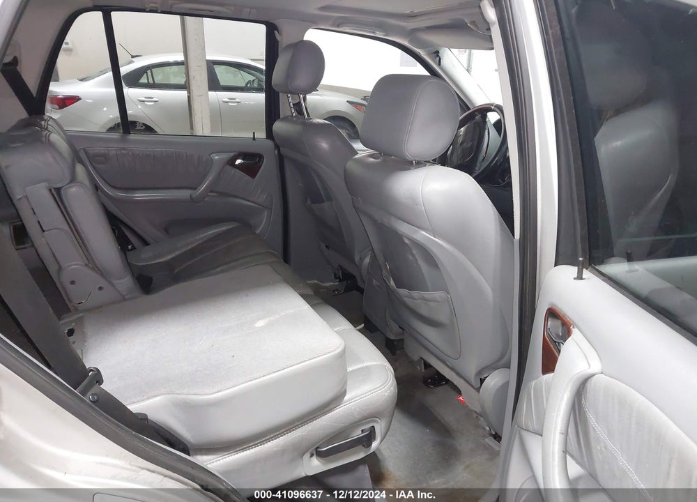 2000 MERCEDES-BENZ ML 430 VIN: 4JGAB72E2YA182060
