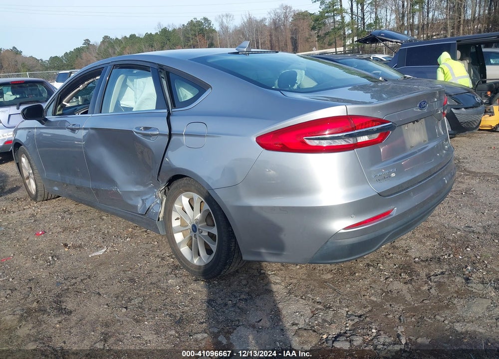 2020 FORD FUSION VIN: 3FA6P0HD6LR184271