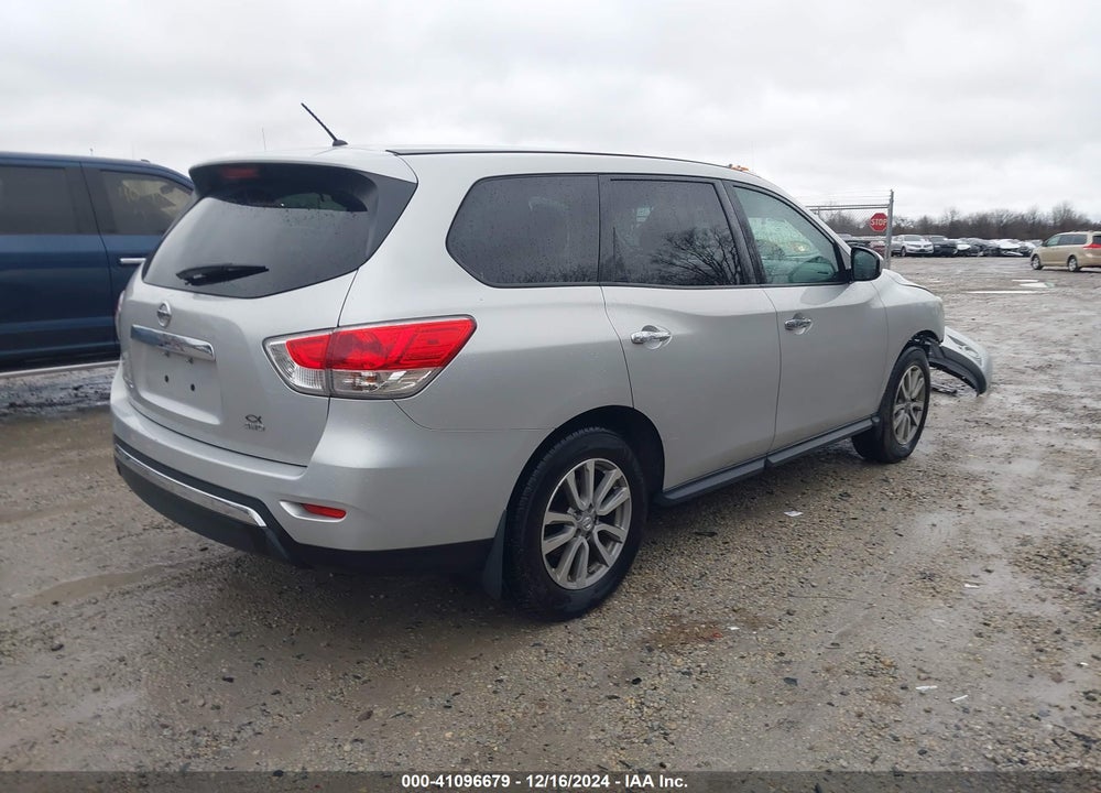 2015 NISSAN PATHFINDER S VIN: 5N1AR2MM2FC610391