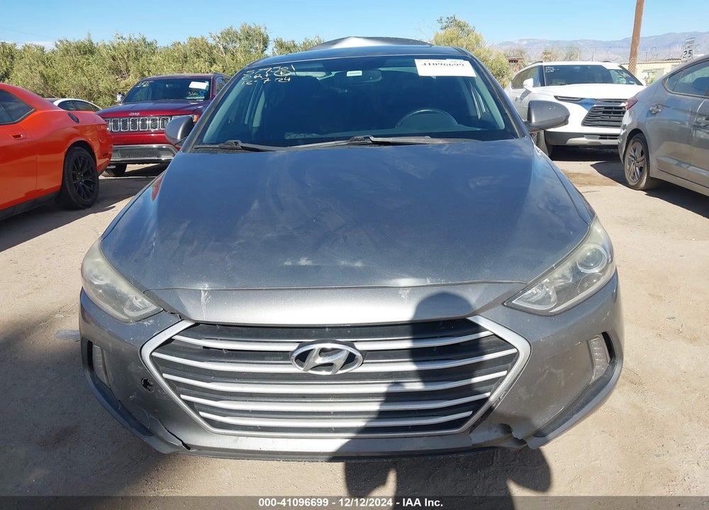 2017 HYUNDAI ELANTRA VIN: KMHD84LFXHU275232