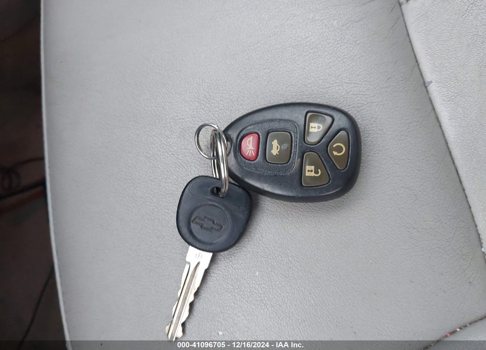 2011 CHEVROLET IMPALA LT VIN: 2G1WG5EKXB1294200