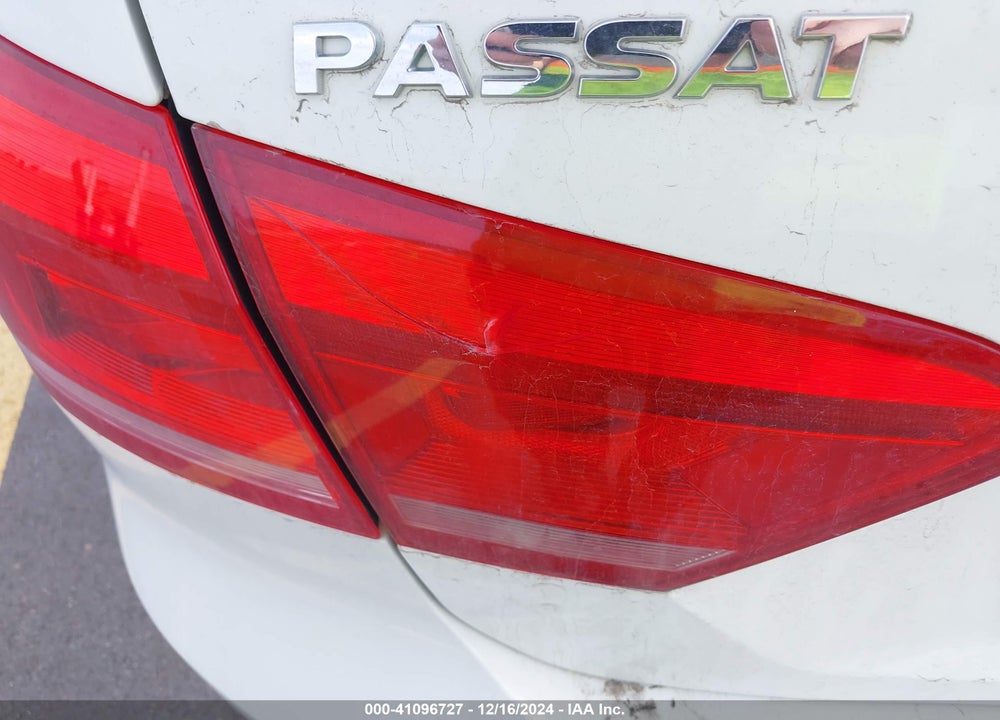 2014 VOLKSWAGEN PASSAT 1.8T SE VIN: 1VWBS7A32EC045786