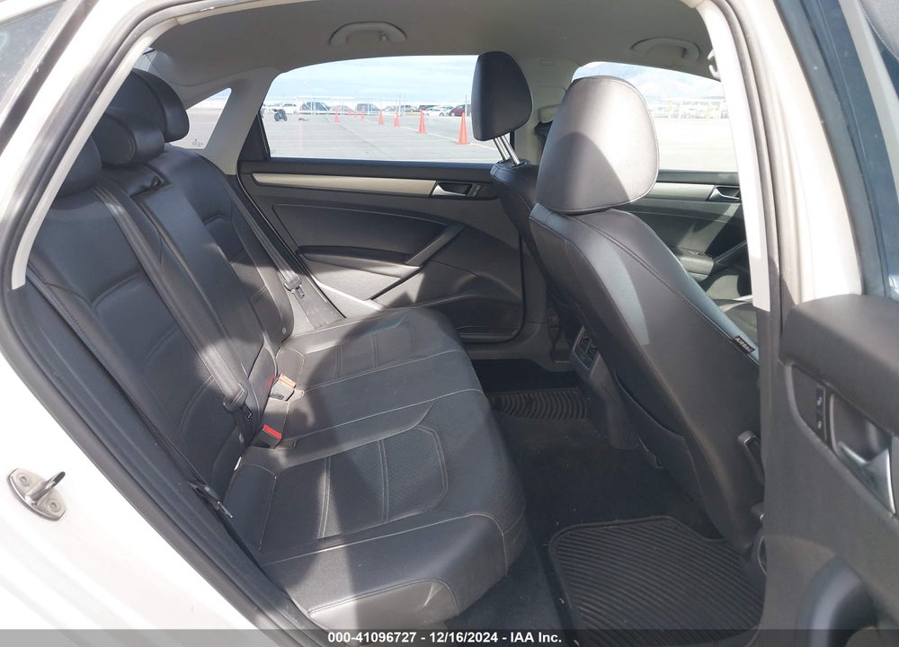 2014 VOLKSWAGEN PASSAT 1.8T SE VIN: 1VWBS7A32EC045786