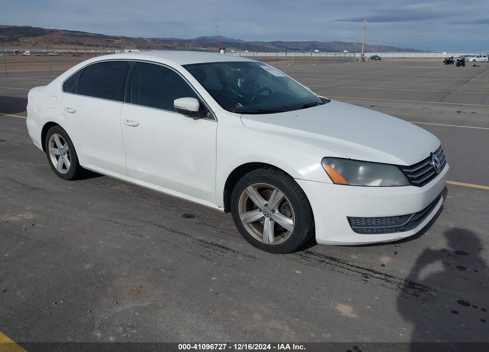 2014 VOLKSWAGEN PASSAT 1.8T SE VIN: 1VWBS7A32EC045786