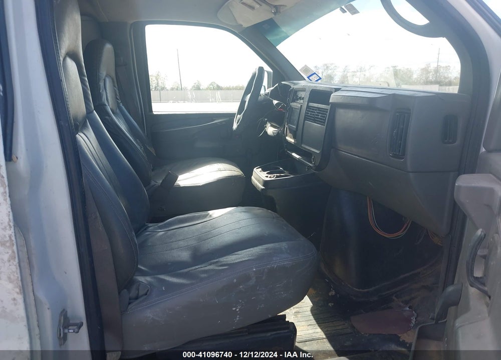 2006 CHEVROLET EXPRESS WORK VAN VIN: 1GCGG25VX61108493