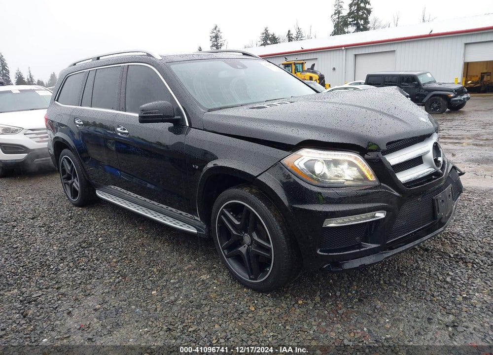 2016 MERCEDES-BENZ GL 550 4MATIC VIN: 4JGDF7DEXGA667575