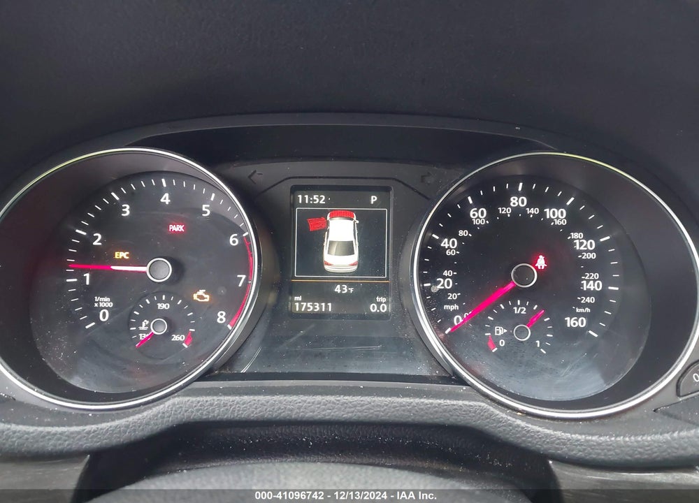 2017 VOLKSWAGEN PASSAT 1.8T SEL PREMIUM VIN: 1VWCT7A34HC072428