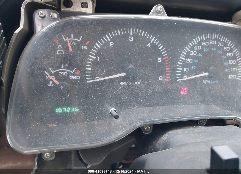 2001 DODGE RAM 1500 ST VIN: 3B7HC13Y01G228353
