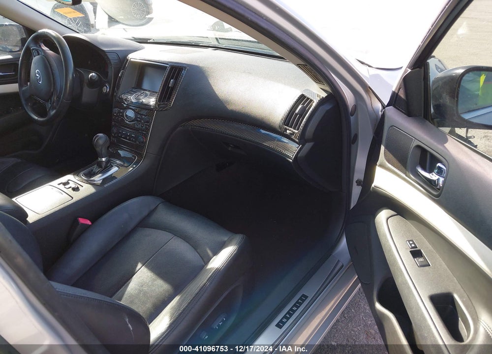2009 INFINITI G37X VIN: JNKCV61F49M054667