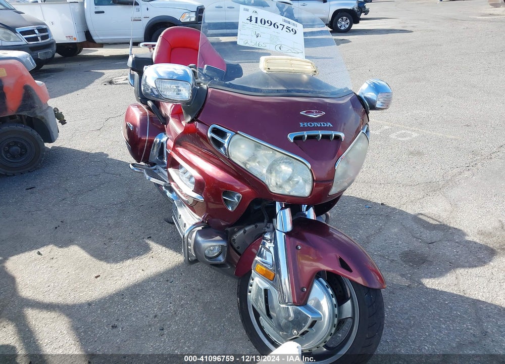 2005 HONDA GL1800 VIN: 1HFSC47025A401957