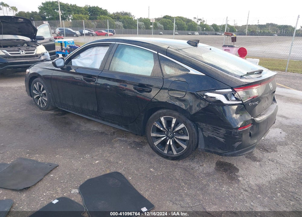 2023 HONDA CIVIC VIN: 19XFL1H77PE010776