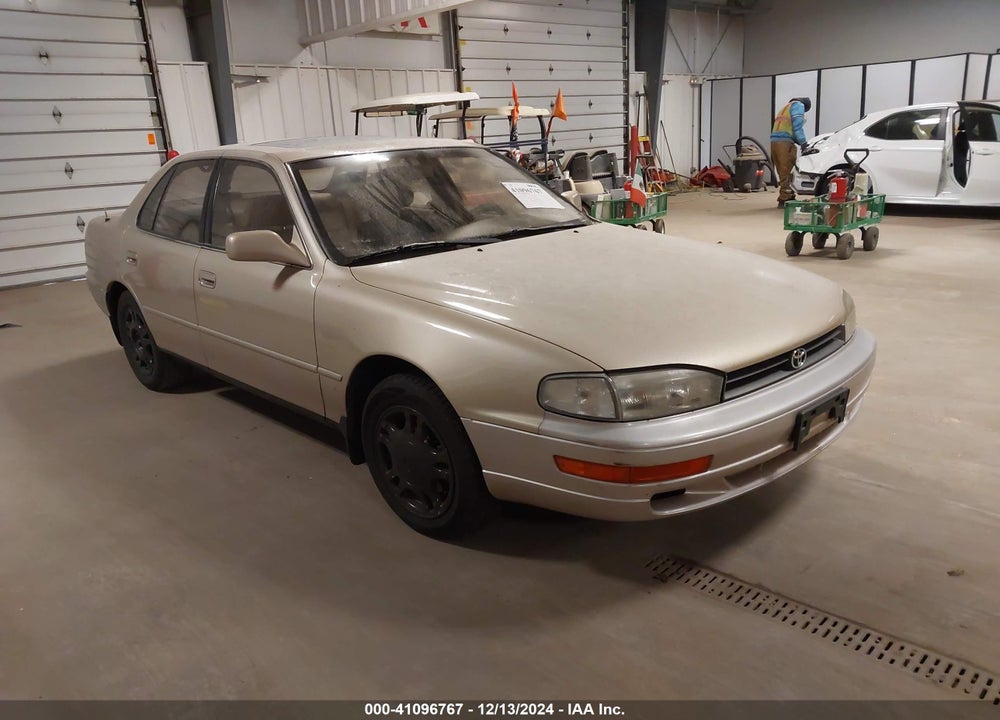 1994 TOYOTA CAMRY XLE VIN: 4T1GK13E9RU856291