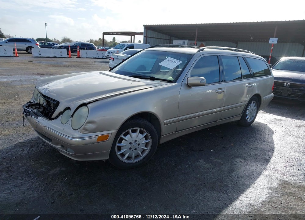 2001 MERCEDES-BENZ E 320 4M VIN: WDBJH82J51X045024