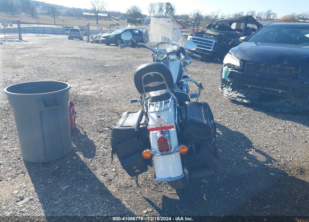 2005 HARLEY-DAVIDSON FLSTNI VIN: 1HD1JDB105Y049009