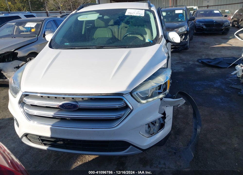 2017 FORD ESCAPE SE VIN: 1FMCU0GD1HUD93291
