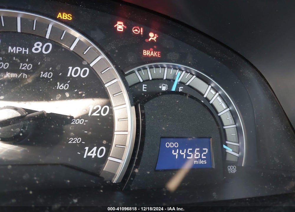 2014 TOYOTA CAMRY SE VIN: 4T1BF1FK9EU747677