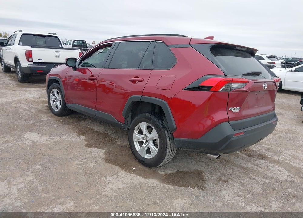 2021 TOYOTA RAV4 XLE VIN: 2T3W1RFV9MW132593