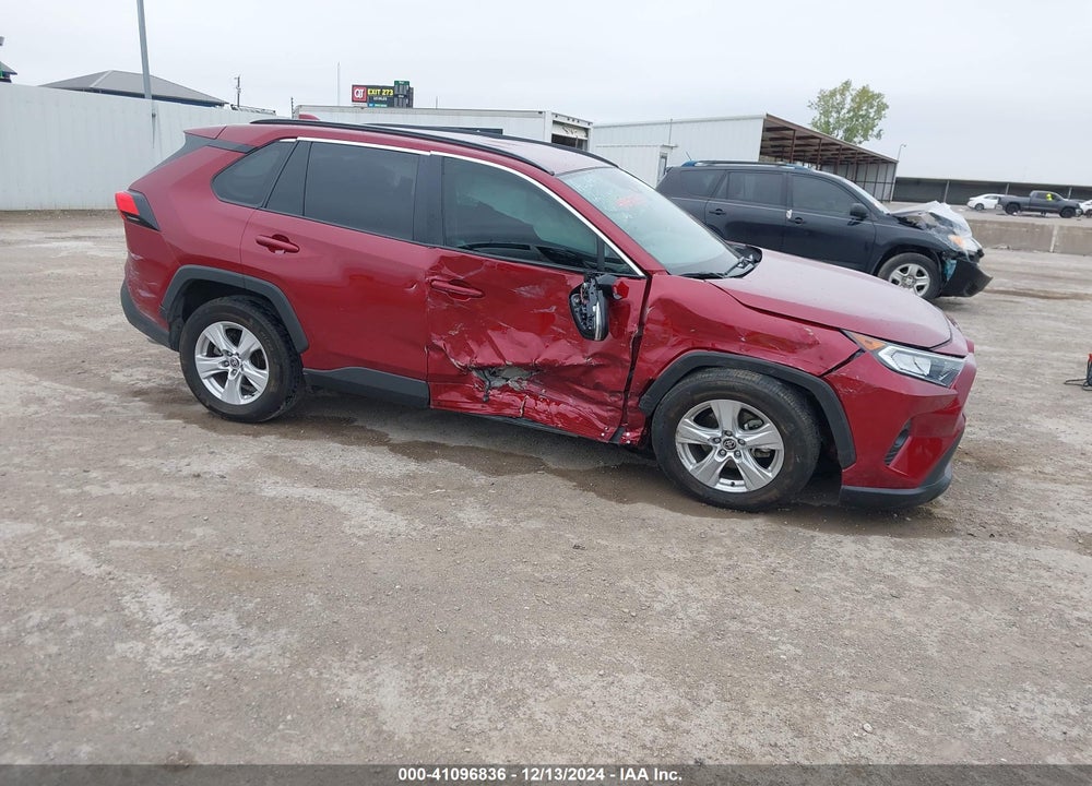 2021 TOYOTA RAV4 XLE VIN: 2T3W1RFV9MW132593