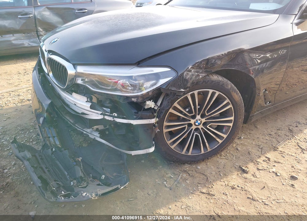 2017 BMW 540I XDRIVE VIN: WBAJE7C39HG888445