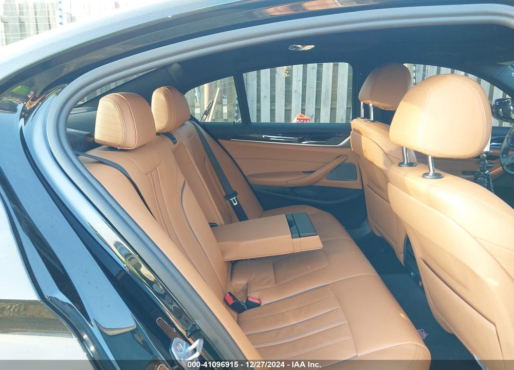 2017 BMW 540I XDRIVE VIN: WBAJE7C39HG888445