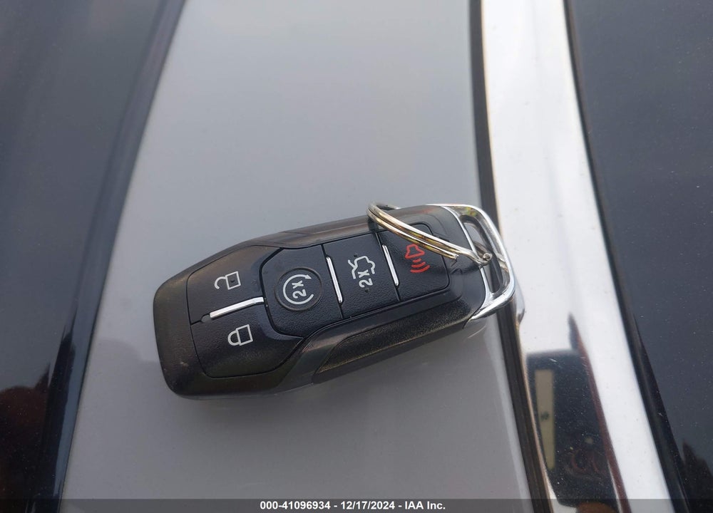 2013 LINCOLN MKZ VIN: 3LN6L2J91DR823046