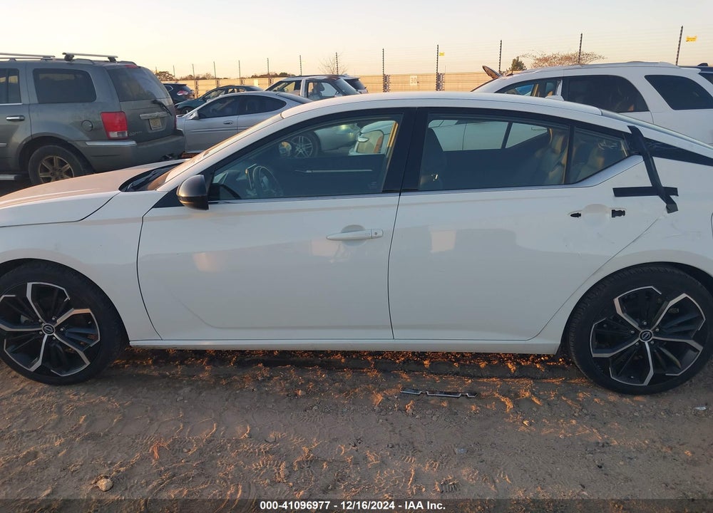 2023 NISSAN ALTIMA SR FWD VIN: 1N4BL4CV4PN317412