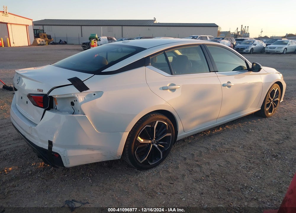 2023 NISSAN ALTIMA SR FWD VIN: 1N4BL4CV4PN317412