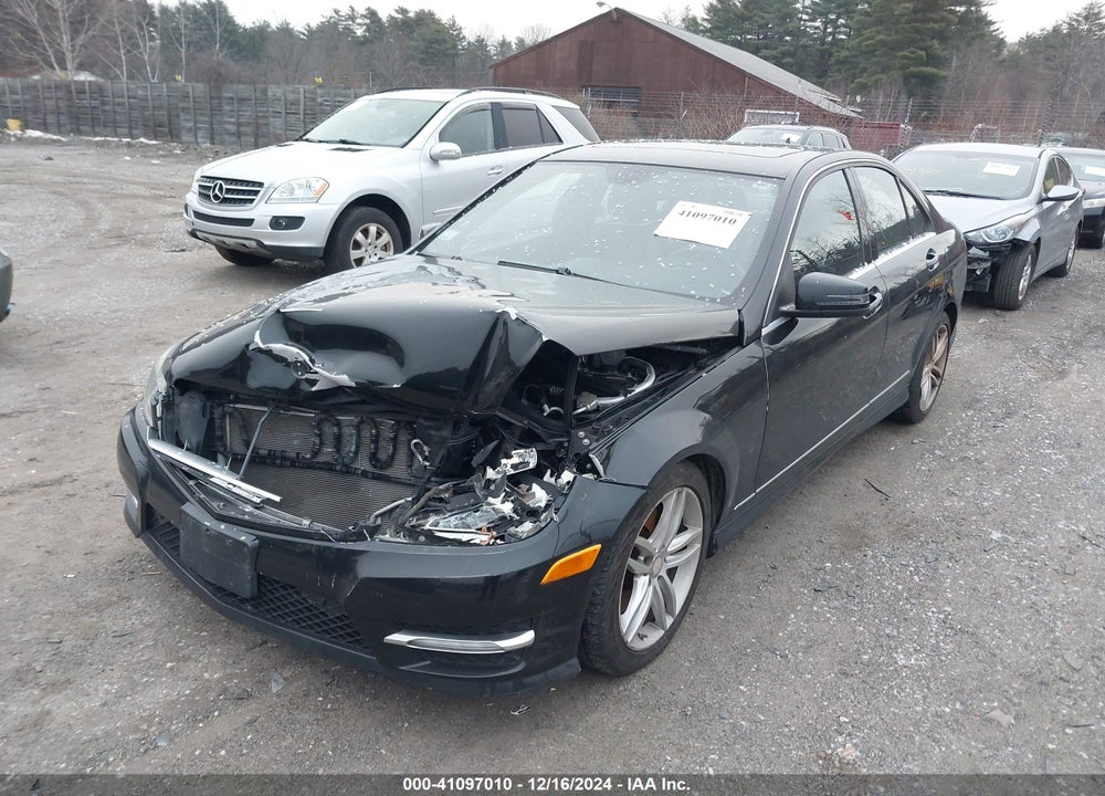 2013 MERCEDES-BENZ C 300 LUXURY 4MATIC/SPORT 4MATIC VIN: WDDGF8AB4DR249596
