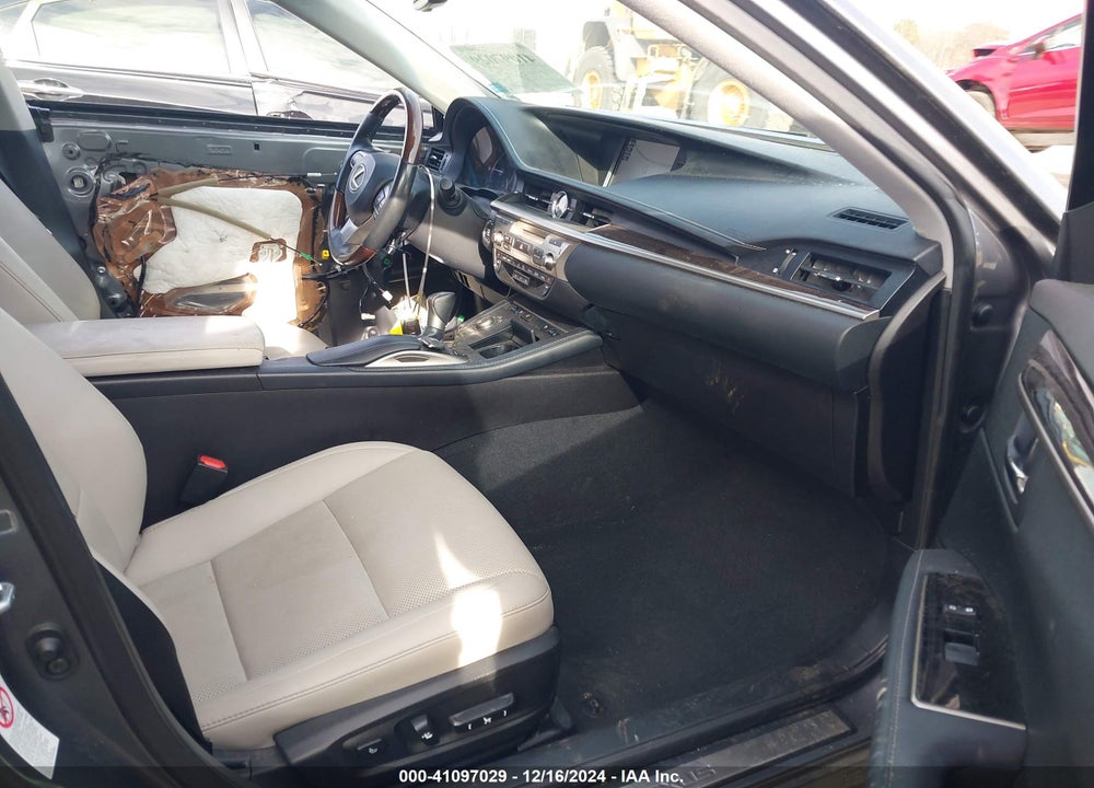 2018 LEXUS ES 350 VIN: 58ABK1GG3JU110924