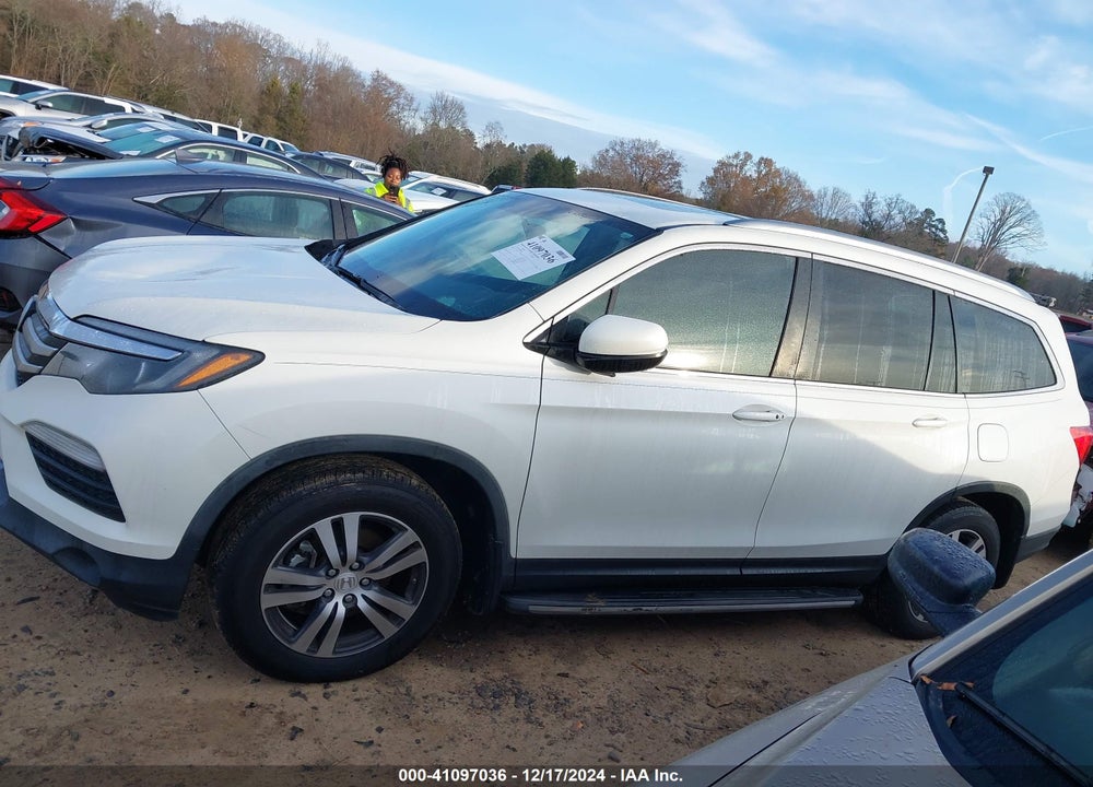 2017 HONDA PILOT EX-L VIN: 5FNYF6H56HB036860