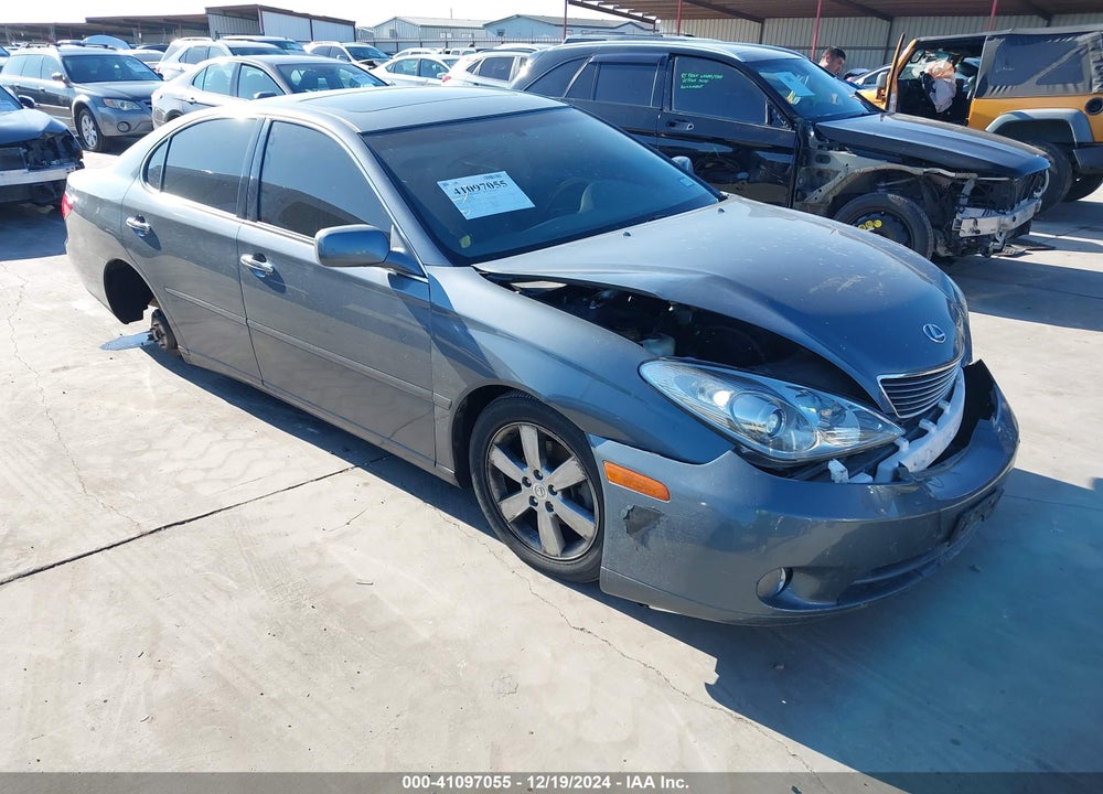 2005 LEXUS ES 330 VIN: JTHBA30GX55117081