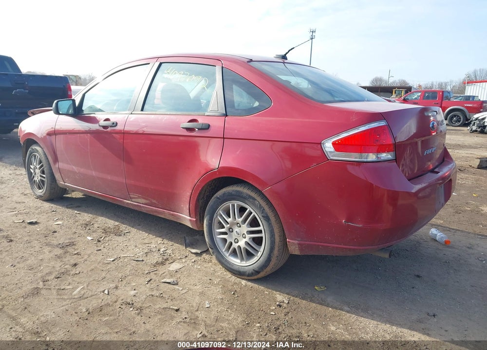 2010 FORD FOCUS SE VIN: 1FAHP3FN6AW258627