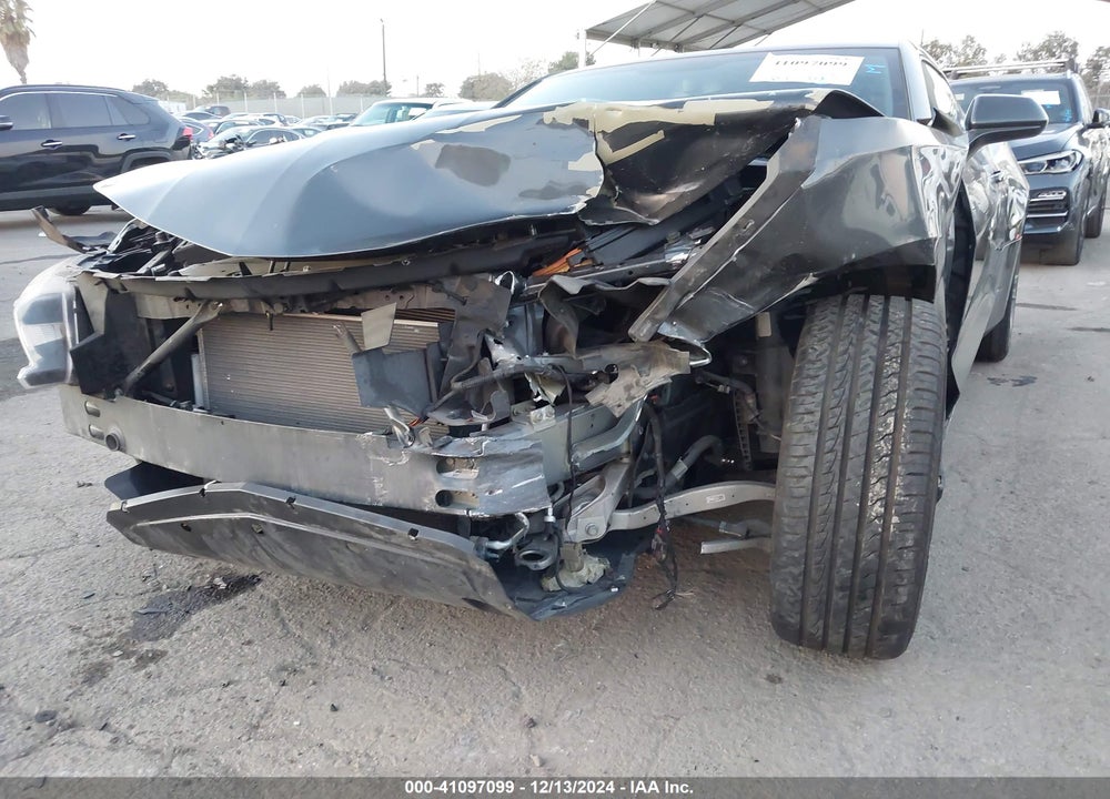 2016 CHEVROLET CAMARO VIN: 1G1FB1RX8G0166585